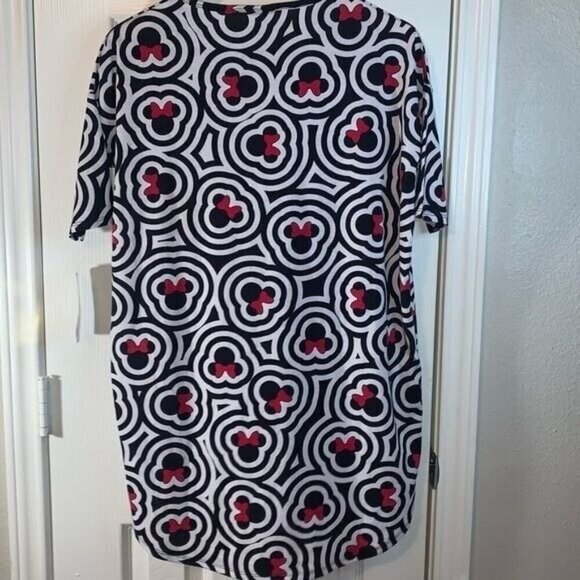 LuLaRoe Disney Minnie Mouse Irma Oversized Pullover Short Sleeve Shirt size XXS - Picture 4 of 6